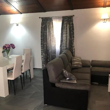 - Casa La Ilusion Будинок відпочинку *