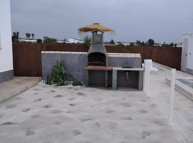 - Casa La Ilusion Feriehus Conil De La Frontera